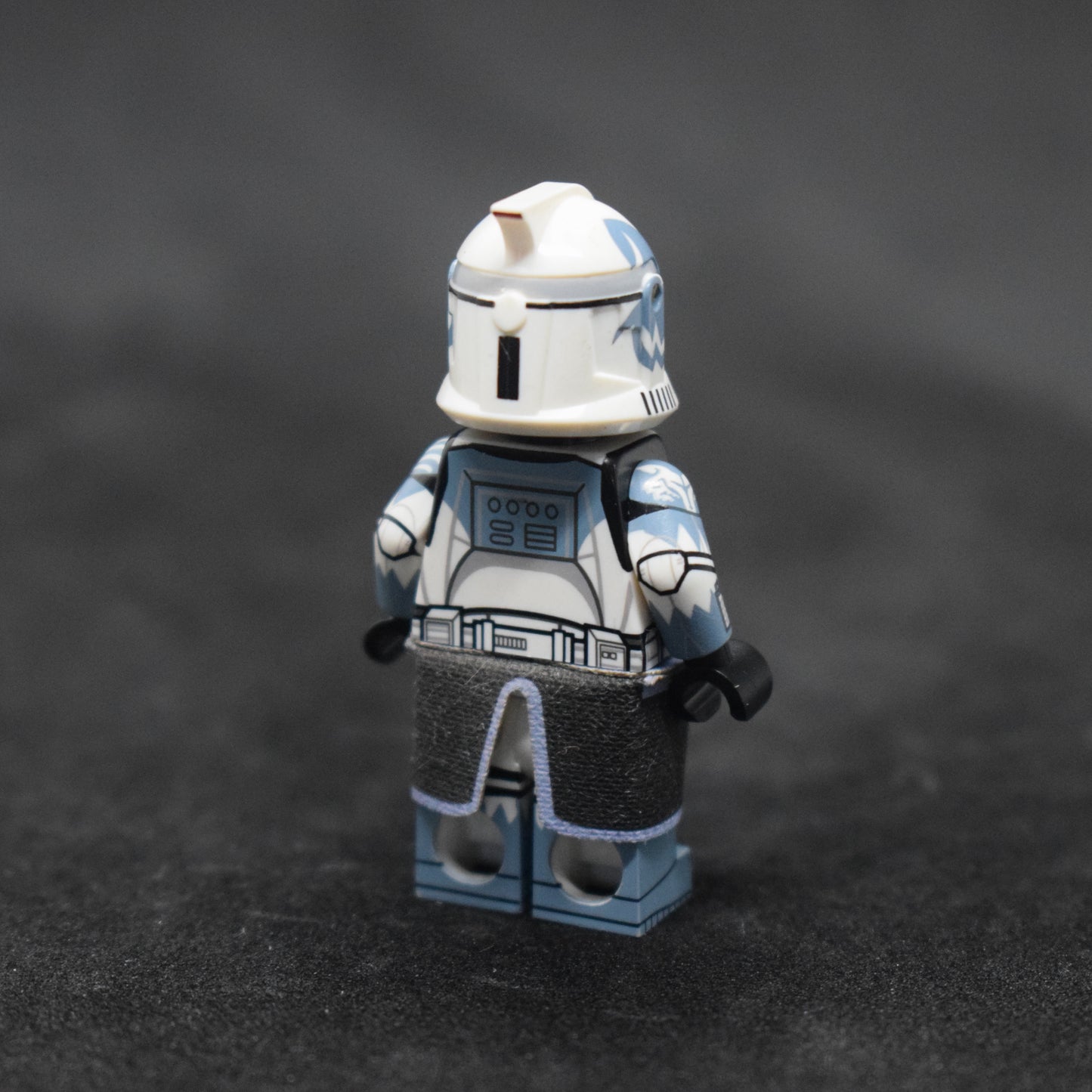 CloneArmyCustoms RP1 Commander Wolffe Sand Blue Minifigure (Pad Printed)