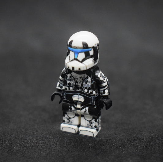 AVFigures Commando Shadow Squad Hex (Decaled)