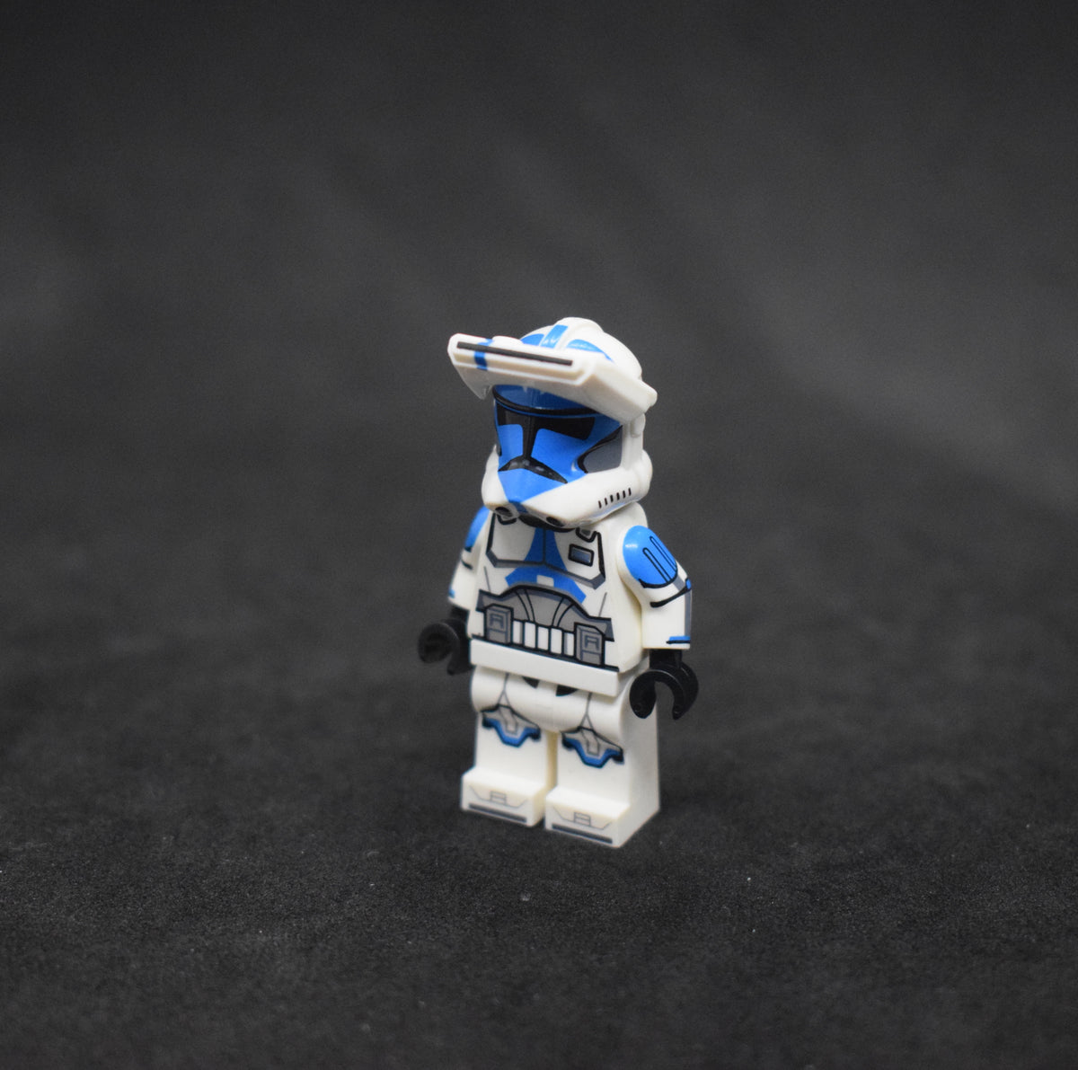TCS 2020P2 Captain Vaughn 501st Style Figure (Pad Printed)