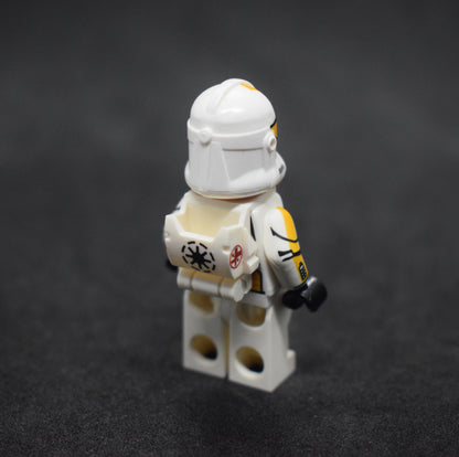 LSWCustomShop 2020P2 327th Medic Trooper (Decaled)