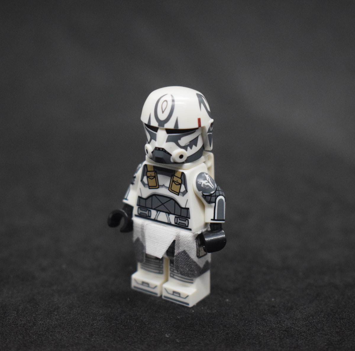 SandstormCustoms 2020P2 Desert Ops Wolfpack Comet Figure (Pad Printed)