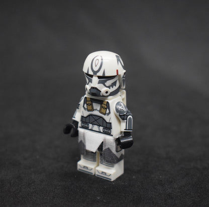SandstormCustoms 2020P2 Desert Ops Wolfpack Comet Figure (Pad Printed)